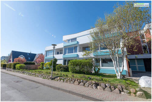 Blick auf das Wohnhaus - Etagenwohnung mit 58,00 m&sup2; in Westerland zum Kaufen