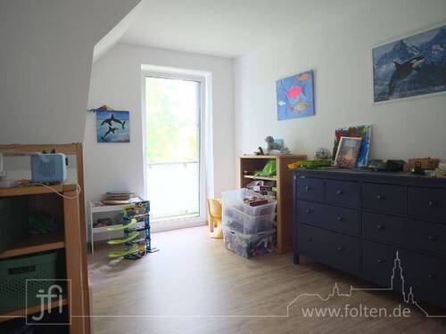 Kinder- oder Arbeitszimmer 2 - 
