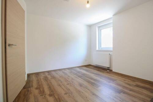 1.OG Zimmer II.. - 
