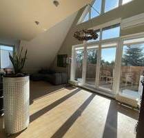 Wohntraum auf zwei Ebenen mit 3 Balkonen und exklusivem Interieur - Berlin Hermsdorf