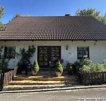 Freistehendes EFH mit 3 PKW-STP i.Fr. 2-Zimmer-Einliegerwohnung in 79739 Schwörstadt-Dossenbach