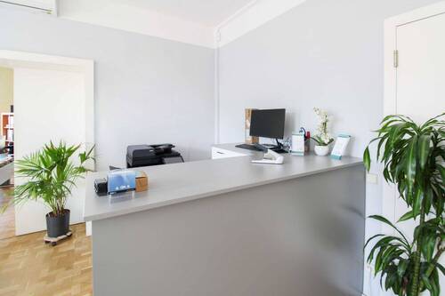 Empfang - Etagenwohnung mit 128,90 m&sup2; in Berlin zum Kaufen