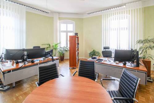 Zimmer 1 - 