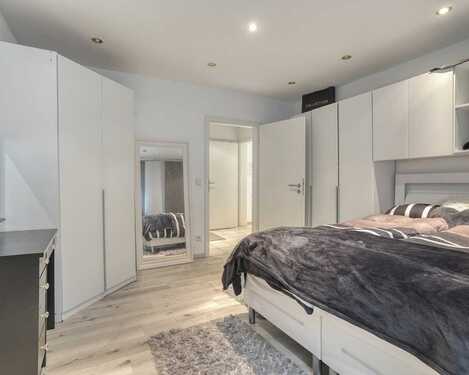 Einliegerwohnung: Erstes Schlafzimmer - 
