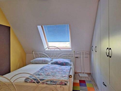Schlafzimmer Dachgeschoss - 