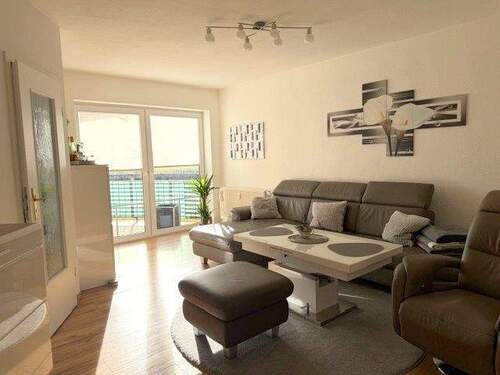 Wohnzimmer - 2 Zimmer Etagenwohnung zum Kaufen in Güstrow