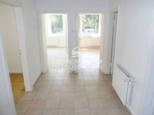 Diele - 3 Zimmer Etagenwohnung in Düsseldorf