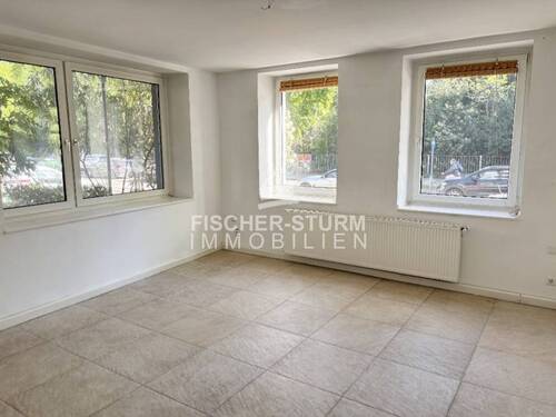 Wohnzimmer - Etagenwohnung mit 73,30 m&sup2; in Düsseldorf zur Miete