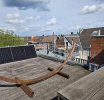 Loftartiges Wohnen mit Empore & Dachterrasse - 142 qm Wohnfläche mit Stellplatz in ruhiger Innenstadtlage - Krefeld Stadtmitte