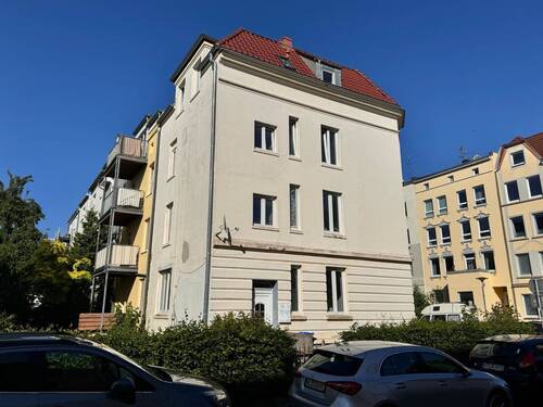 Objekt - Mehrfamilienhaus, Wohnhaus mit 186,00 m² in Lübeck - St. Lorenz-Nord zum Kaufen