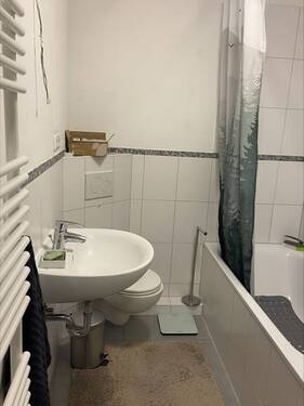 Bad 433.jpeg - 3 Zimmer Etagenwohnung in Norderstedt