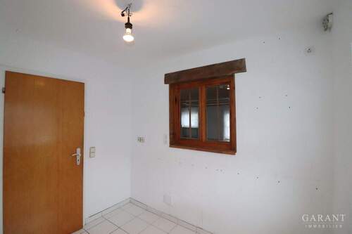 Küche m. Durchreiche z. Esszimmer - 