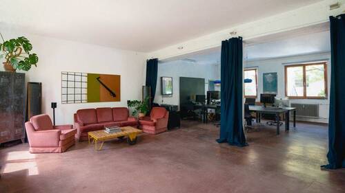 Studio + Arbeitsplätze - Büro mit 4,00 m&sup2; in München zur Miete