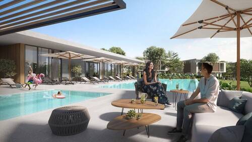 Die moderne Poolanlage von Expo City - 