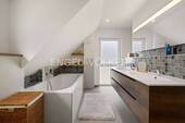 Badezimmer Ansicht 1 - 