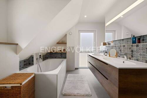 Badezimmer Ansicht 1 - 