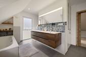 Badezimmer Ansicht 2 - 