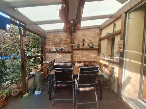 Terrasse mit Überdachung - 