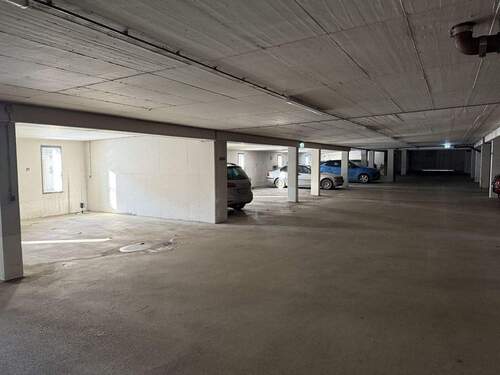 Tiefgarage - 