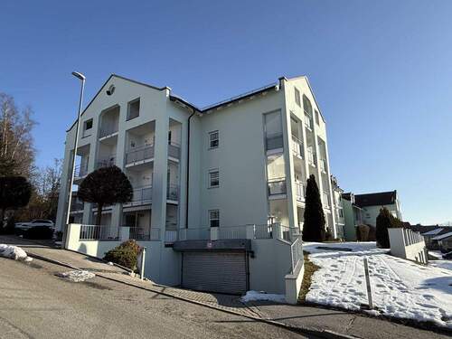 Außenansicht - 3 Zimmer Etagenwohnung zum Kaufen in Eggenfelden