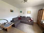 2. Wohnzimmer - 