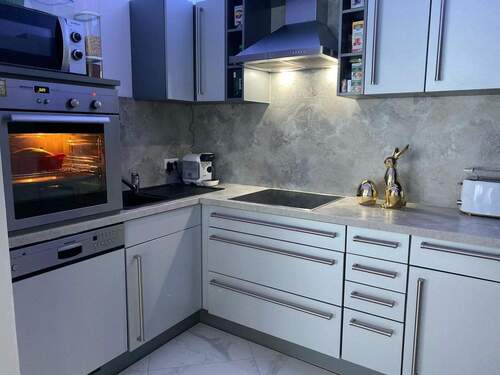 Küche - 4 Zimmer Etagenwohnung in Neuenbürg