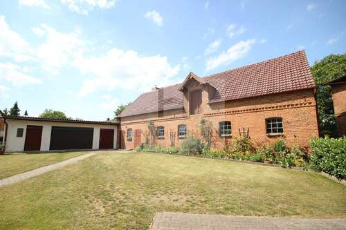 Ehemaliges Stallgebäude - 