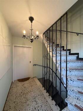 Bild3 - 6 Zimmer Mehrfamilienhaus, Wohnhaus in Lauda-Königshofen-Unterbalbach