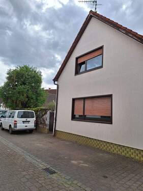 Image1.jpeg - 6 Zimmer Mehrfamilienhaus, Wohnhaus zum Kaufen in Laumersheim