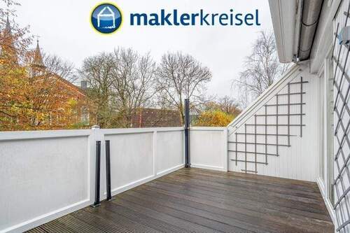Impressionen - Innenstadt: Große City-Etagenwohnung mit Loggia, PKW-Stellplätze und Garage!