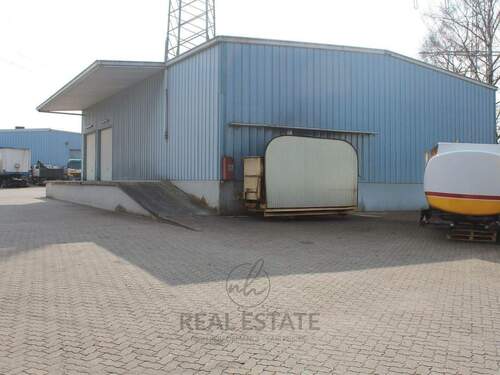 4.jpg - Halle in Oststeinbek zur Miete