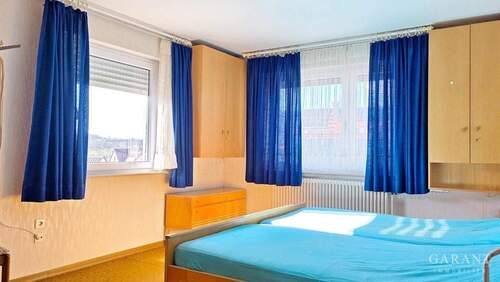 1.OG Schlafzimmer - 
