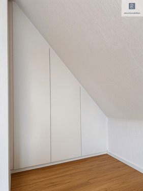 Einbauschrank - Zimmer - DG gartenseitig - 