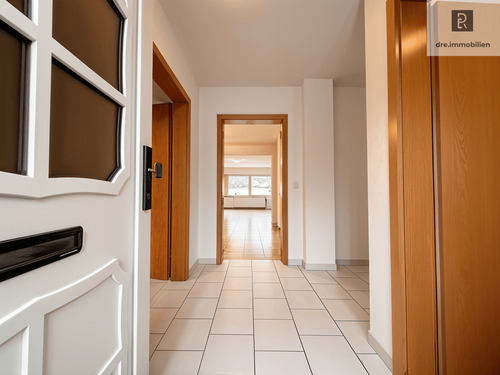 Eingangsbereich - 6 Zimmer Reihenmittelhaus zum Kaufen in Erftstadt