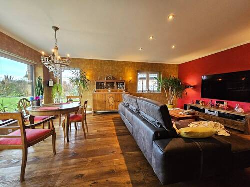 Wohn- und Essbereich - 