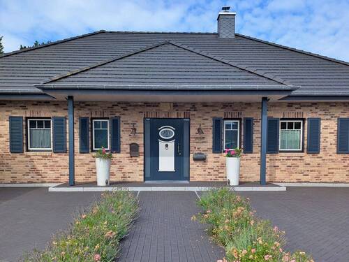 Hausansicht - Rückzugsort Dargow am Schaalsee - fernab des Trubels! Komfort, Stil und modernste Technik vereint!