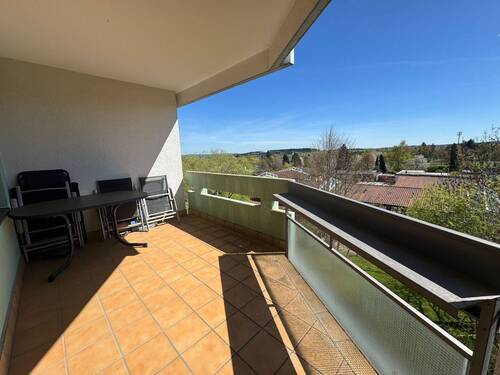 Süd Balkon - 3 Zimmer Etagenwohnung zum Kaufen in Villingen-Schwenningen