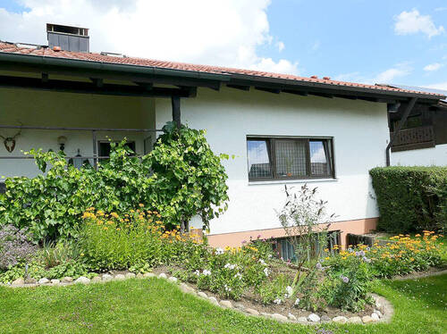 Außenansicht - Einfamilienhaus mit 280,00 m² in Bad Füssing zum Kaufen