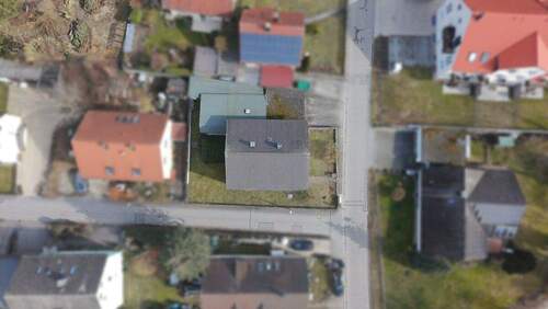 Zweifamilienhaus - Mehrfamilienhaus, Wohnhaus mit 183,00 m&sup2; in Regensburg zum Kaufen