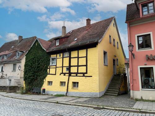 IMG_7491 Kopie.jpg - Mehrfamilienhaus, Wohnhaus in Ansbach zum Kaufen