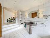 Badezimmer im DG - 