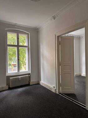Bürofläche innen - 2.JPG - 7 Zimmer Büro in Berlin