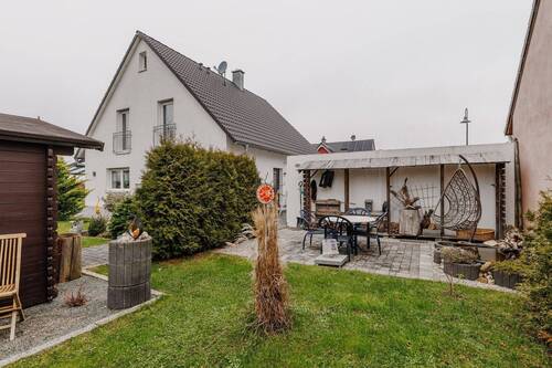 Ansicht Ost - 4 Zimmer Einfamilienhaus in Hallerndorf