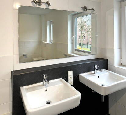 Badezimmer 1. OG - 
