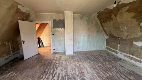 Vorderes Zimmer im 1. OG - 