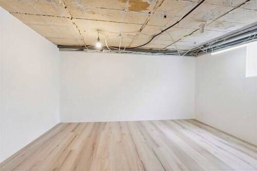 Raum KG Reihenmittelhaus Mainz Kostheim - (KI generiert) - 