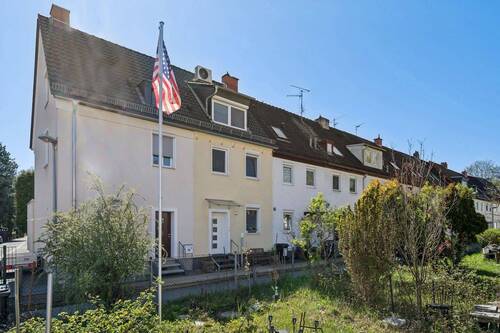 Reihenmittelhaus Mainz Kostheim - 4 Zimmer Reihenmittelhaus in Wiesbaden