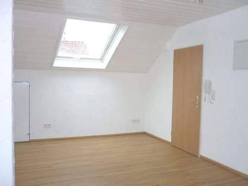 Wohnbereich Ansicht 3 - Etagenwohnung mit 70,00 m² in Schwalbach zur Miete