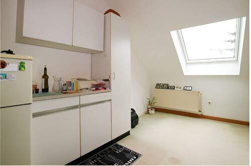 Dachgeschoß rechts Küche - 