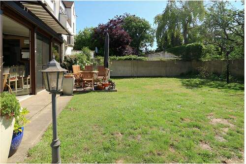 Erdgeschoß Garten - 1 Zimmer Mehrfamilienhaus, Wohnhaus zum Kaufen in Düsseldorf